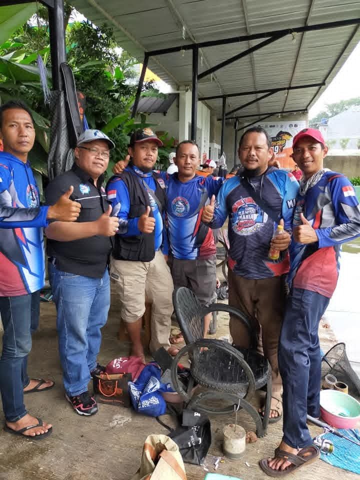 Testimoni Komunitas